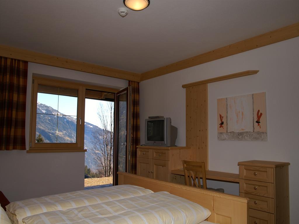 Pension Schoberblick Schlaiten Zimmer foto